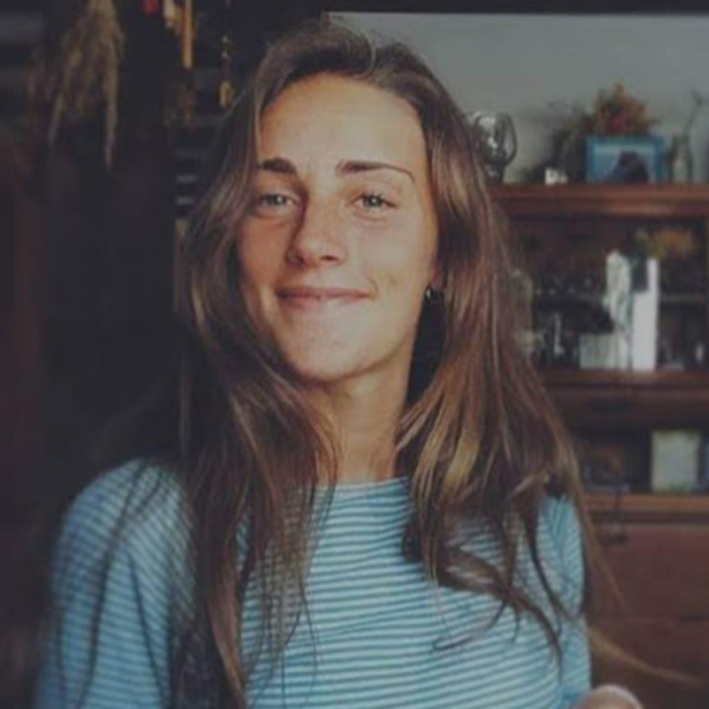 Meet your Posher, Marina